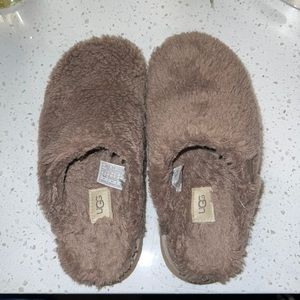 UGG Lush Fuzz Slipper